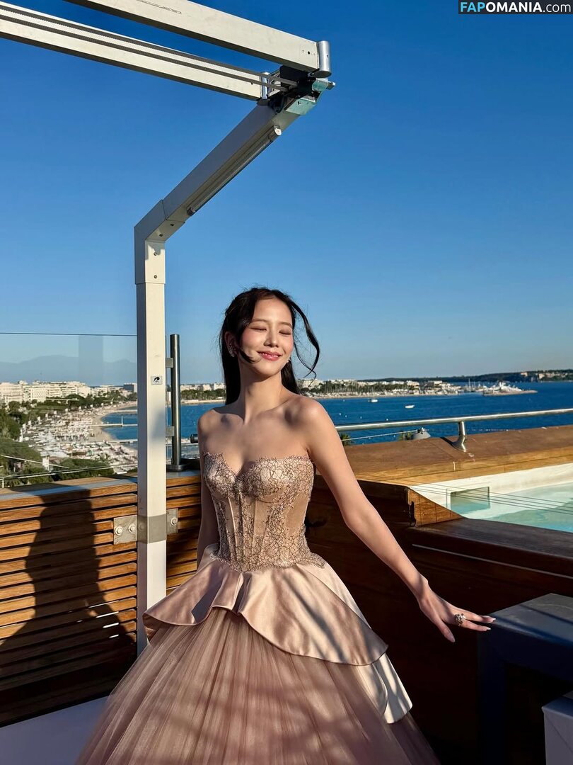 BLACKPINK / Jisoo / qenshizu / sooyaaa__ Nahý OnlyFans  Uniklá fotka #622