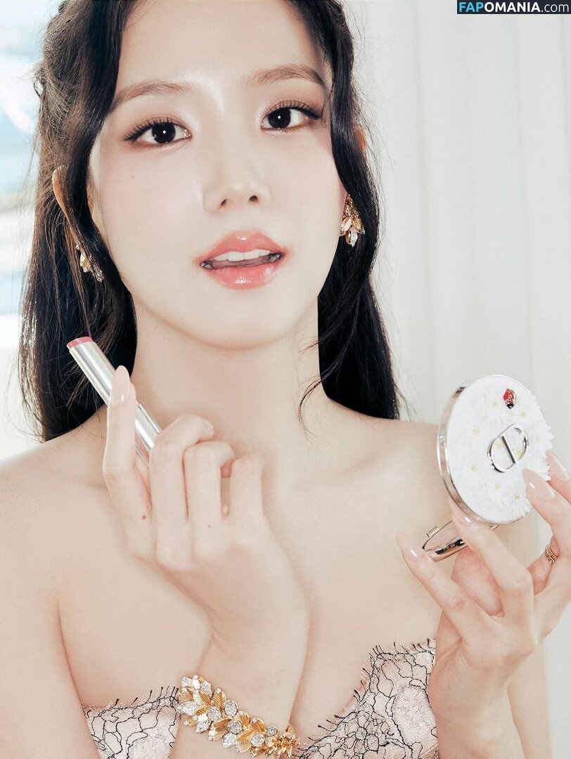 BLACKPINK / Jisoo / qenshizu / sooyaaa__ Nahý OnlyFans  Uniklá fotka #628