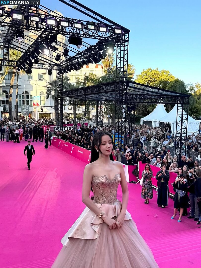 BLACKPINK / Jisoo / qenshizu / sooyaaa__ Nahý OnlyFans  Uniklá fotka #630