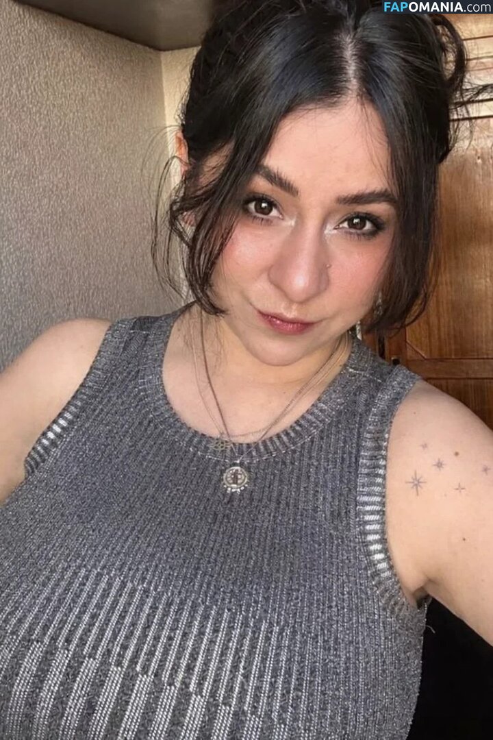 Josahandry Lia / josahandrylia / liasmooda Nahý OnlyFans  Uniklá fotka #135