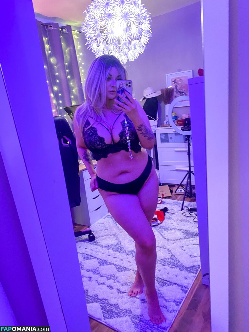 Joulischka Nahý OnlyFans  Uniklá fotka #18