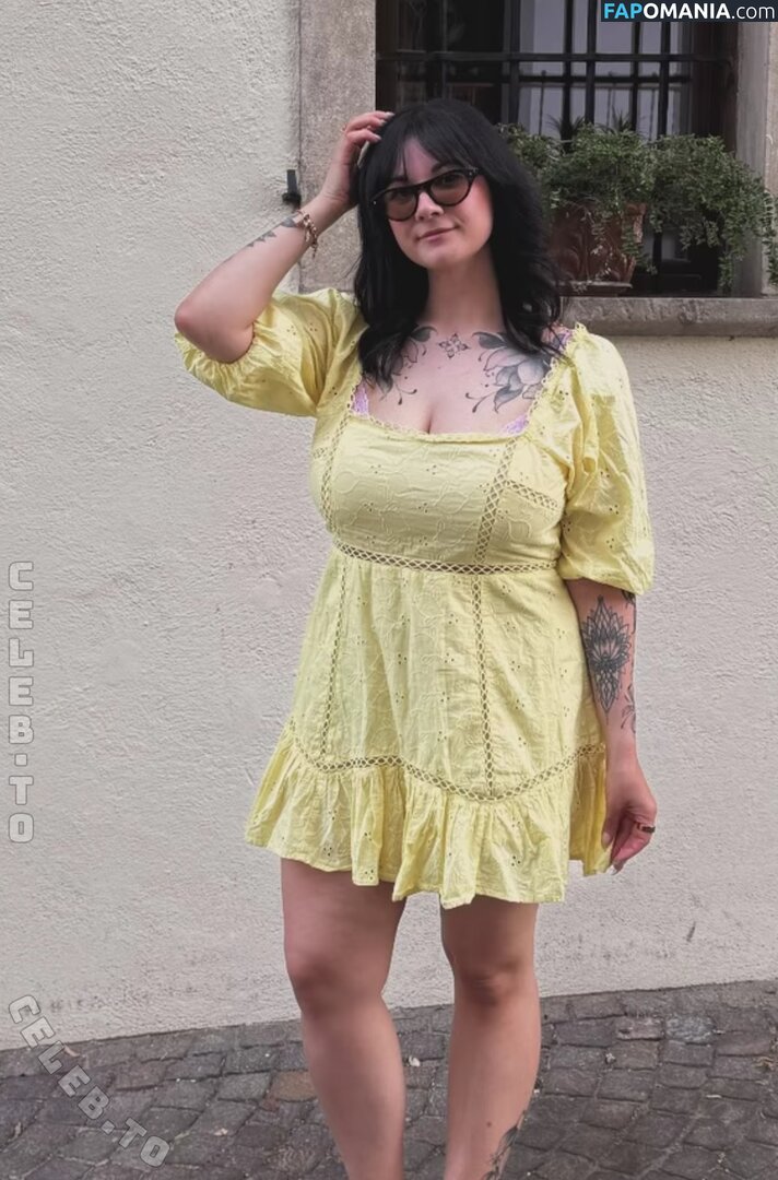 Joulischka Nahý OnlyFans  Uniklá fotka #19