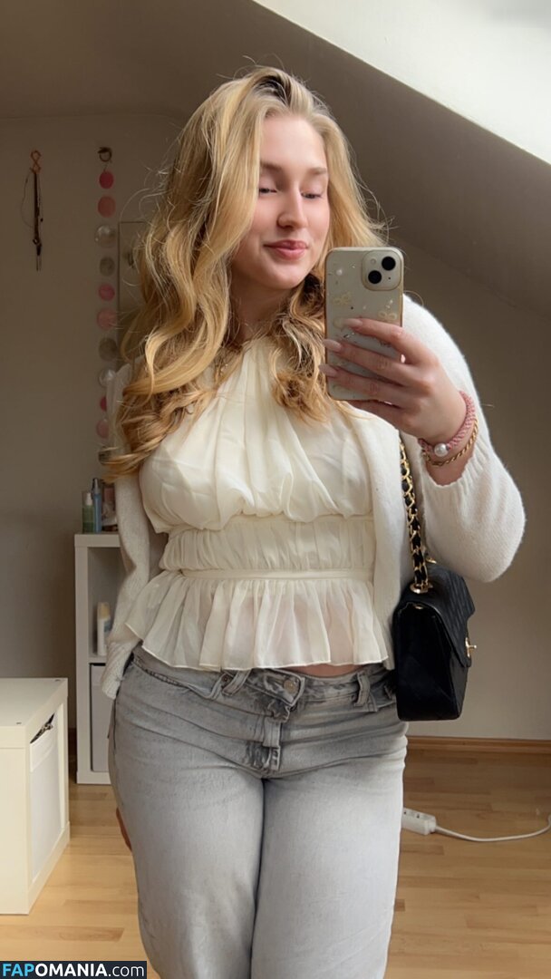 Jule_sophxe Nahý OnlyFans  Uniklá fotka #1