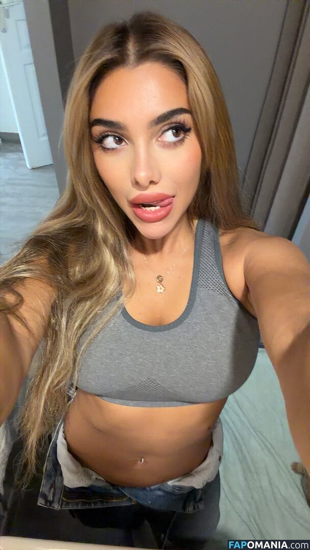 Julia Bayonetta / julia.bayonetta Nahý OnlyFans  Uniklá fotka #21