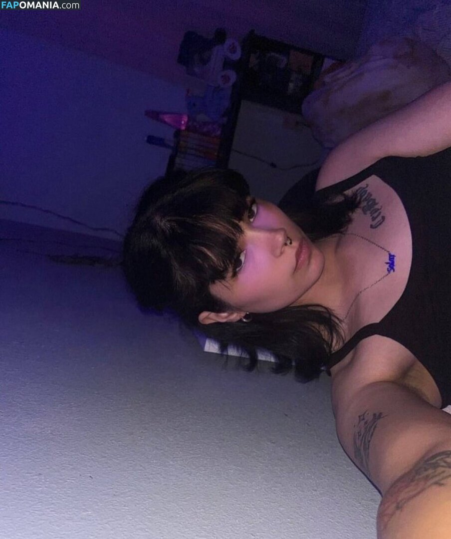 Julia Graham / https: / teasingmoon / teasingmoon... / temptedevil / temptedevil... Nahý OnlyFans  Uniklá fotka #10