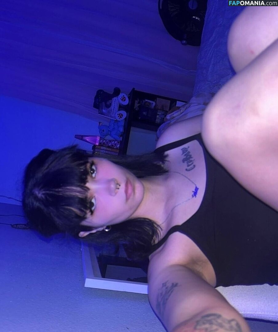 Julia Graham / https: / teasingmoon / teasingmoon... / temptedevil / temptedevil... Nahý OnlyFans  Uniklá fotka #11