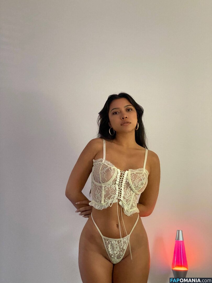 Julia Kelly / missjuliakelly Nahý OnlyFans  Uniklá fotka #137