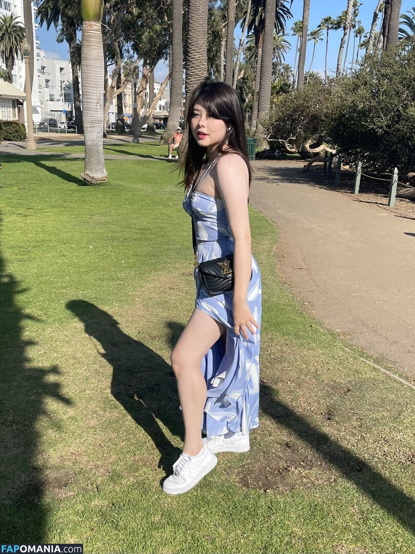 Júlia Nakamura / Mayumi / jumayumin1 Nahý OnlyFans  Uniklá fotka #13