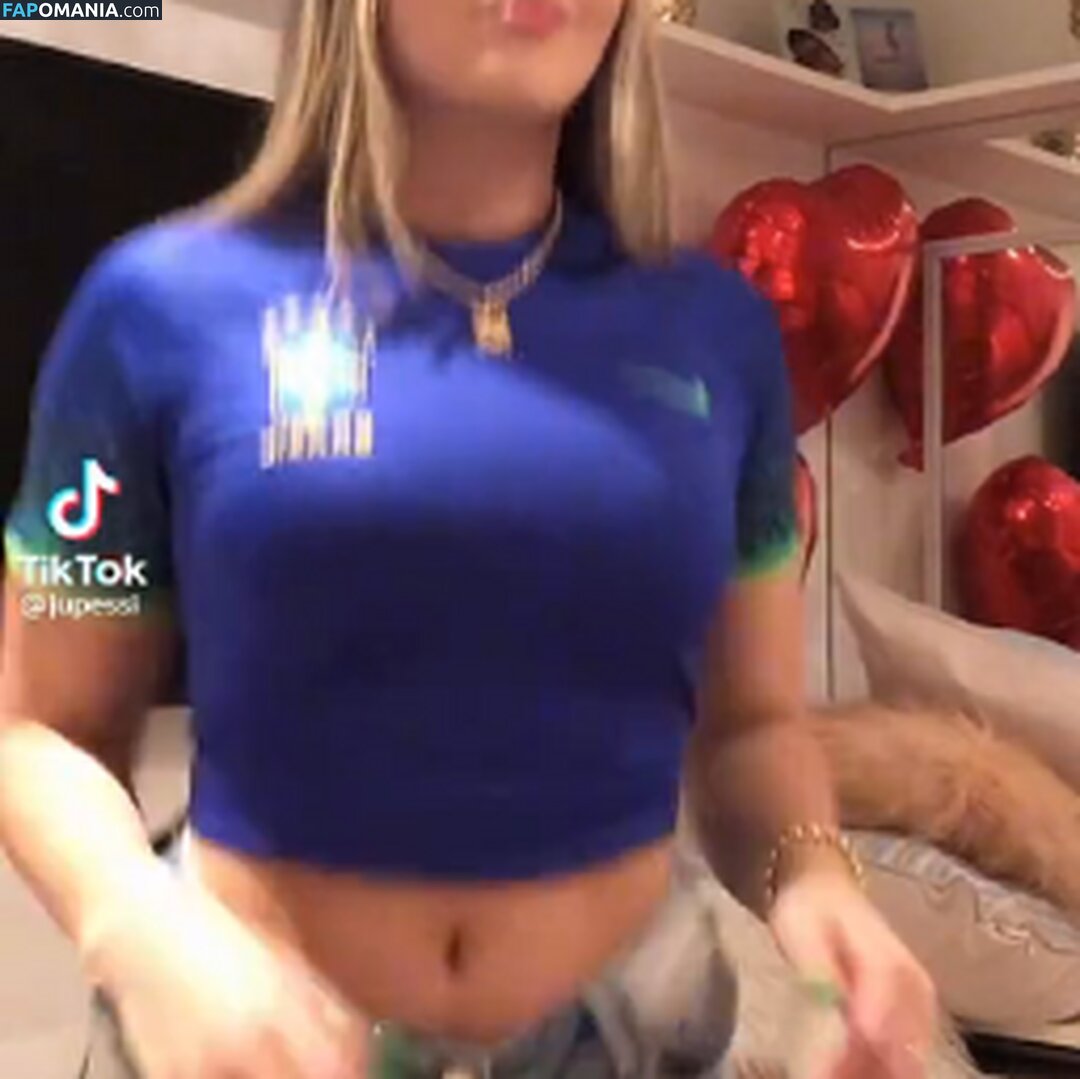 Julia Pessi / ju_dogolf Nahý OnlyFans  Uniklá fotka #4