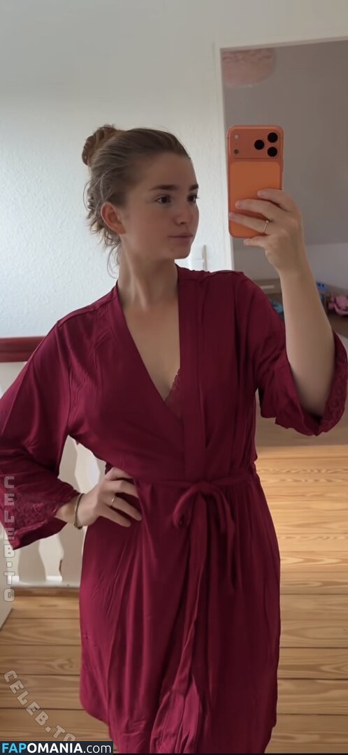 Julia Schulze / Julita_fit / julia.thiele_family Nahý OnlyFans  Uniklá fotka #8