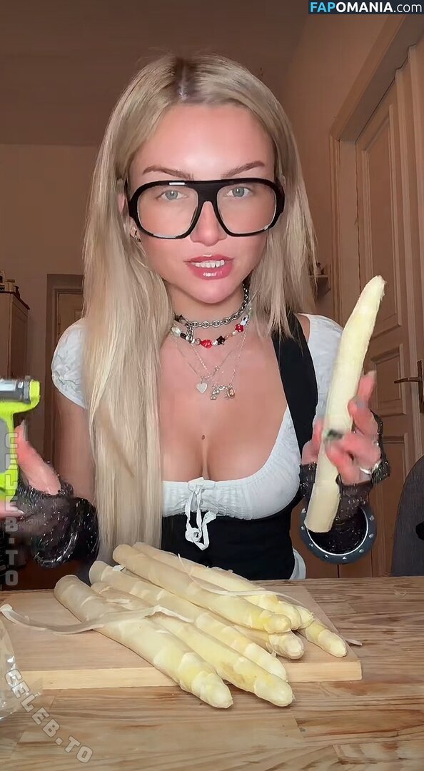 Julia Wulf / juleslw / julesslw Nahý OnlyFans  Uniklá fotka #20
