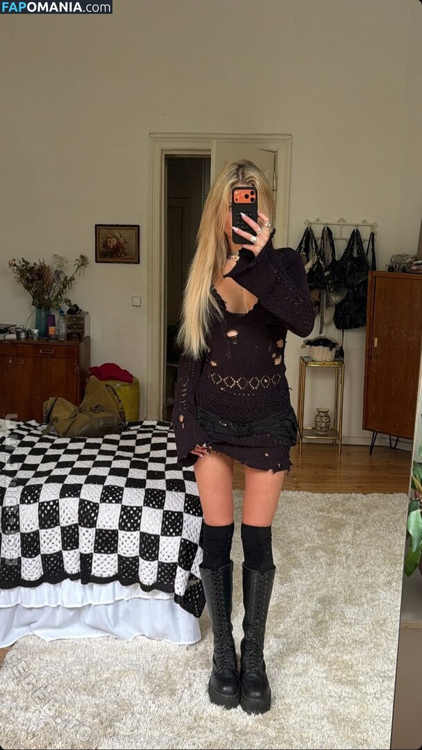 Julia Wulf / juleslw / julesslw Nahý OnlyFans  Uniklá fotka #25