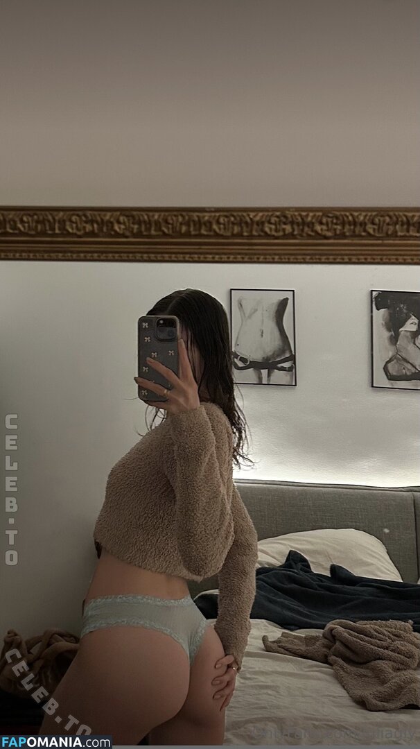 juliagly / juliagly_ Nahý OnlyFans  Uniklá fotka #4