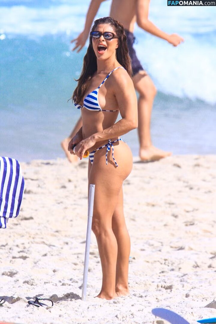 Juliana Paes / julianapaes Nahý OnlyFans  Uniklá fotka #10