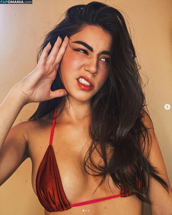 Juliane Carvalho / julianecarvalh0 / julianecarvalho Nahý OnlyFans  Uniklá fotka #3