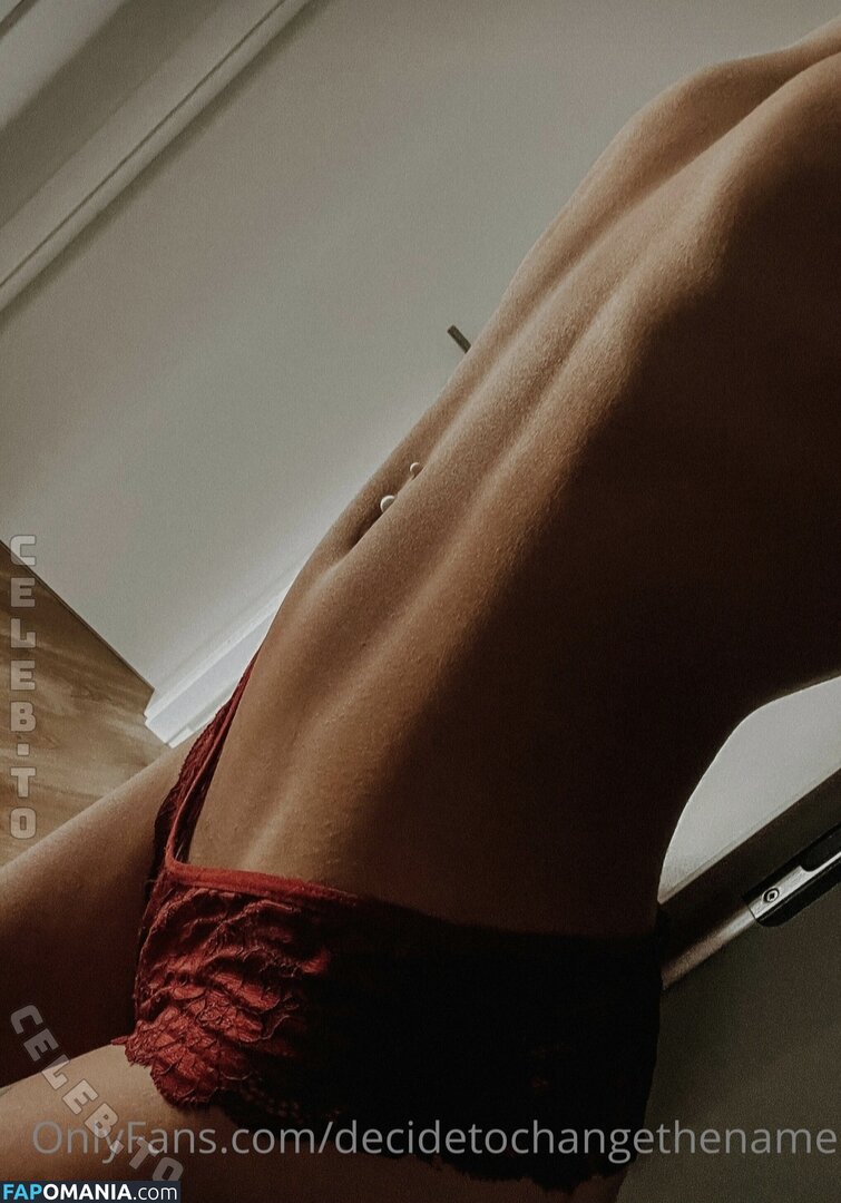 Julz Journey / decidetochangethename / julz_journey_ Nahý OnlyFans  Uniklá fotka #1