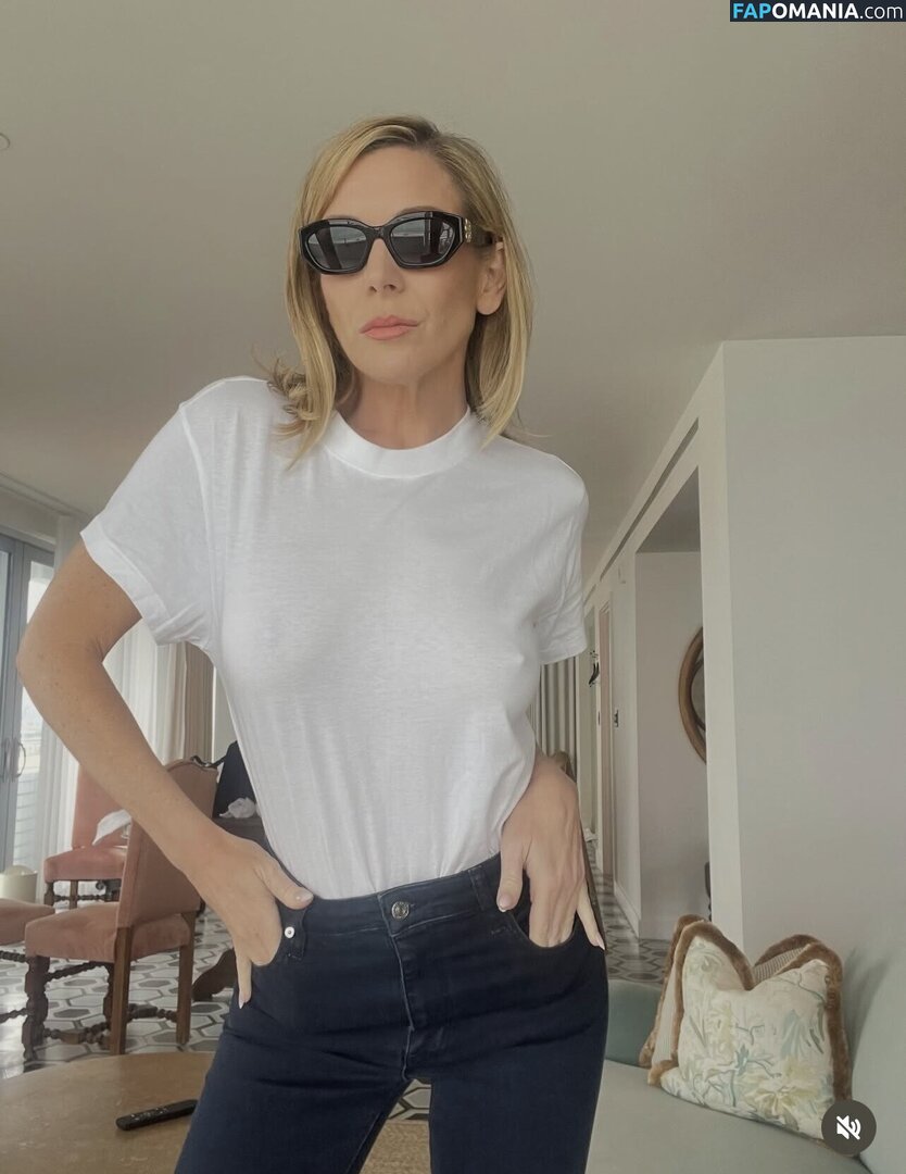 June Diane Raphael / junediane Nahý OnlyFans  Uniklá fotka #1