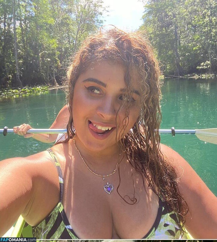 JustYeliz / yesjulz Nahý OnlyFans  Uniklá fotka #1