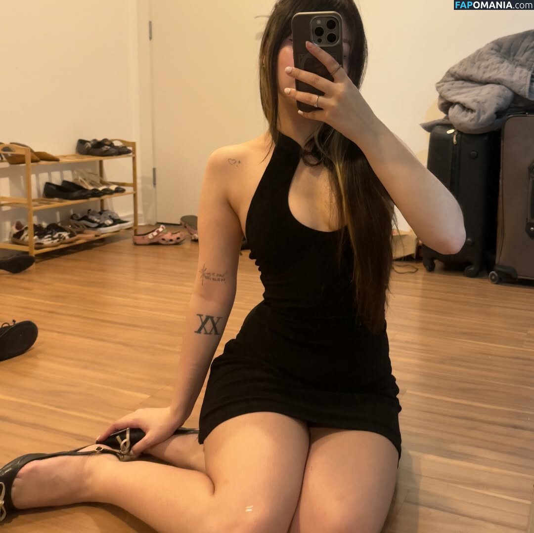juudtk / juukls Júlia Beatriz Nahý OnlyFans  Uniklá fotka #141