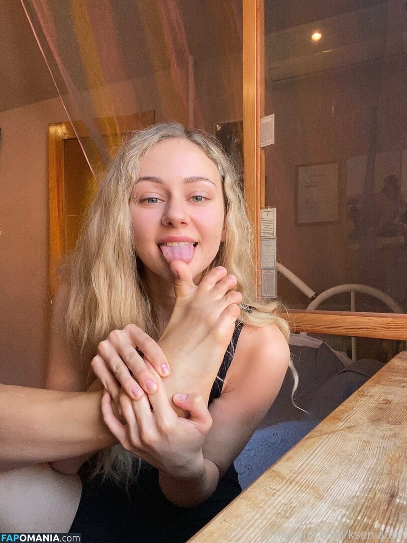 k.flexiblefeet / kseniafeet Nahý OnlyFans  Uniklá fotka #278