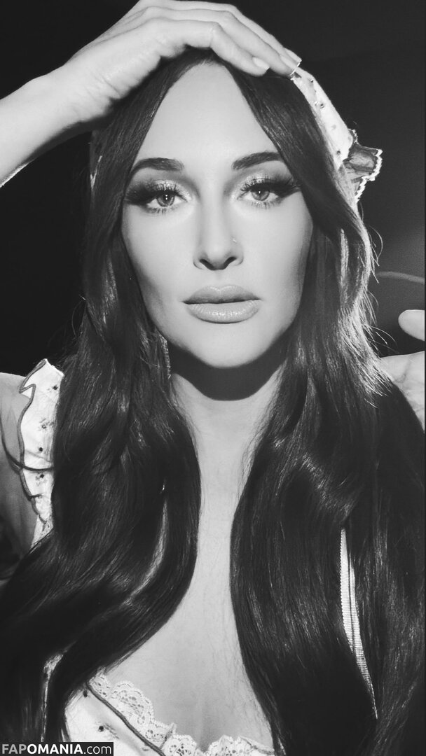 Kacey Musgraves / spaceykacey Nahý OnlyFans  Uniklá fotka #5