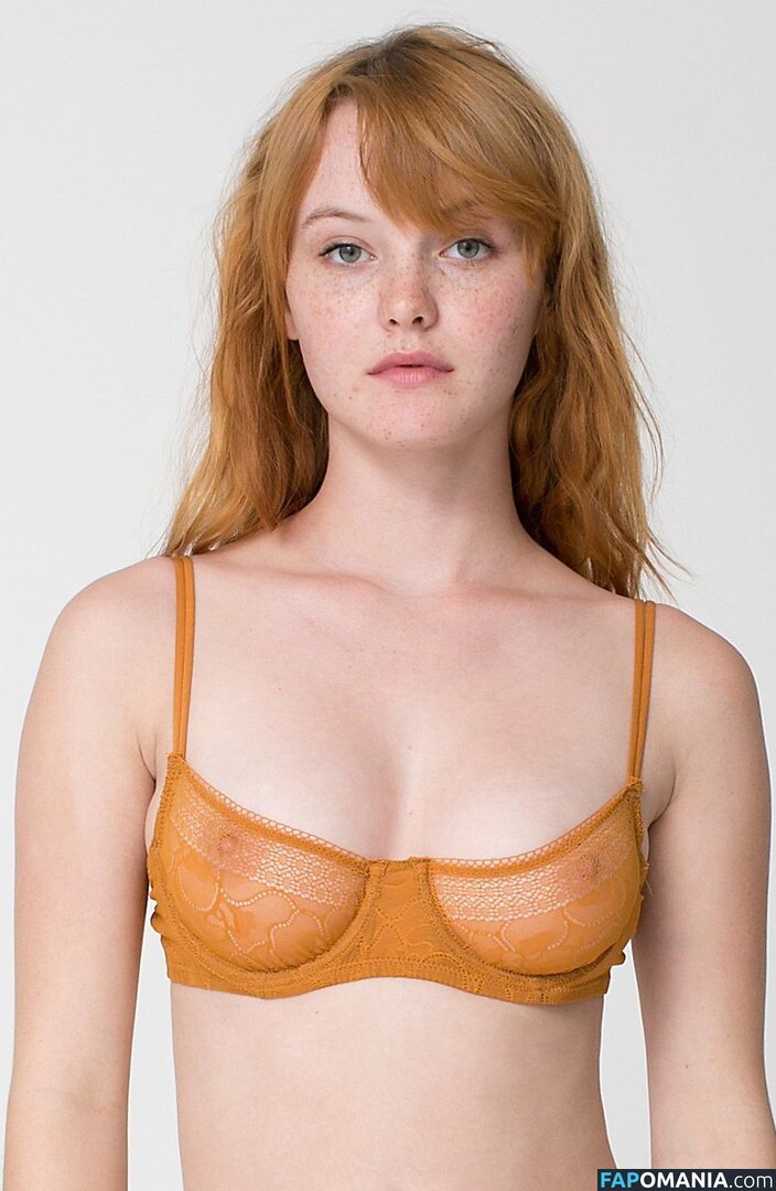 Kacy Hill Nahý OnlyFans  Uniklá fotka #15