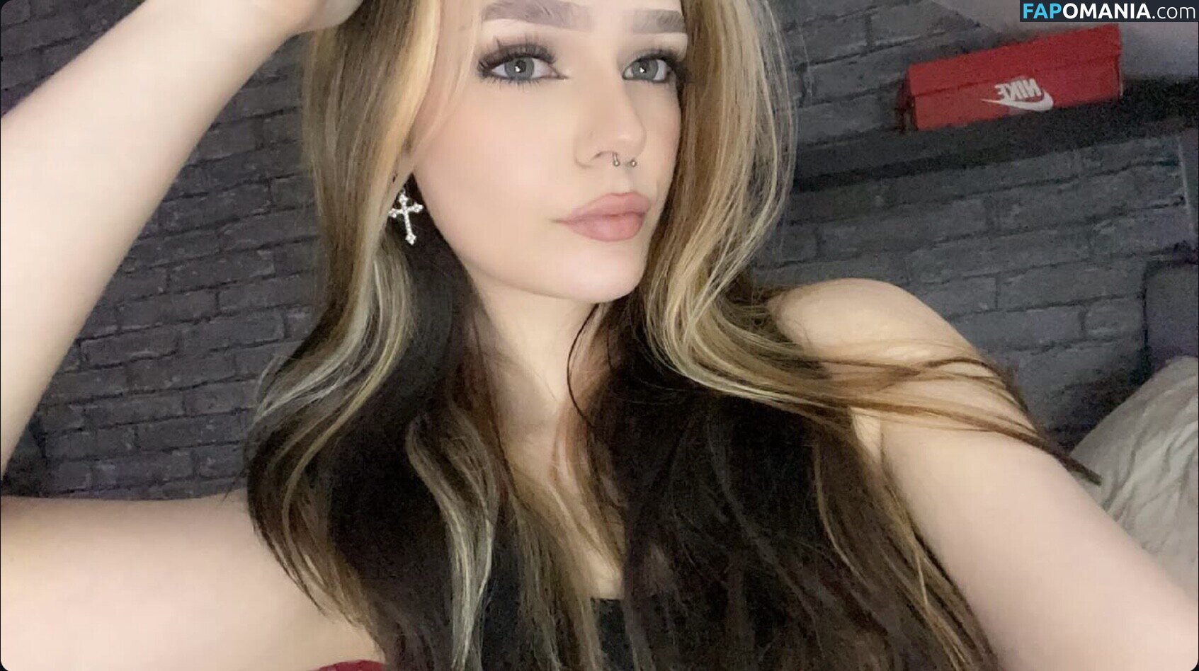 KJ.Lees / KJLees / KJLees112 / Kacy Nahý OnlyFans  Uniklá fotka #3