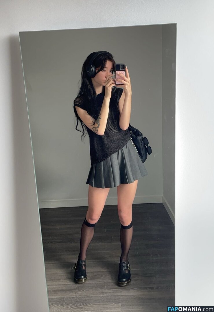 kaerisake Nahý OnlyFans  Uniklá fotka #11