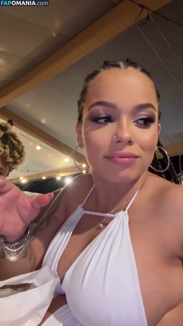 Kamyla Maria / kamysmarya Nahý OnlyFans  Uniklá fotka #5