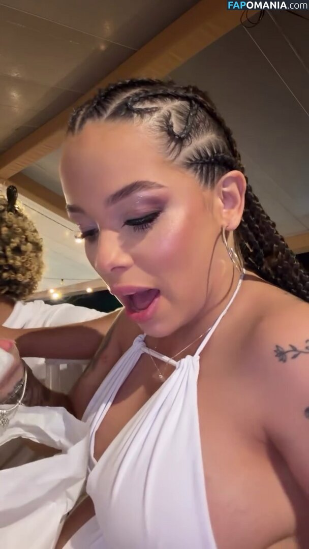 Kamyla Maria / kamysmarya Nahý OnlyFans  Uniklá fotka #7