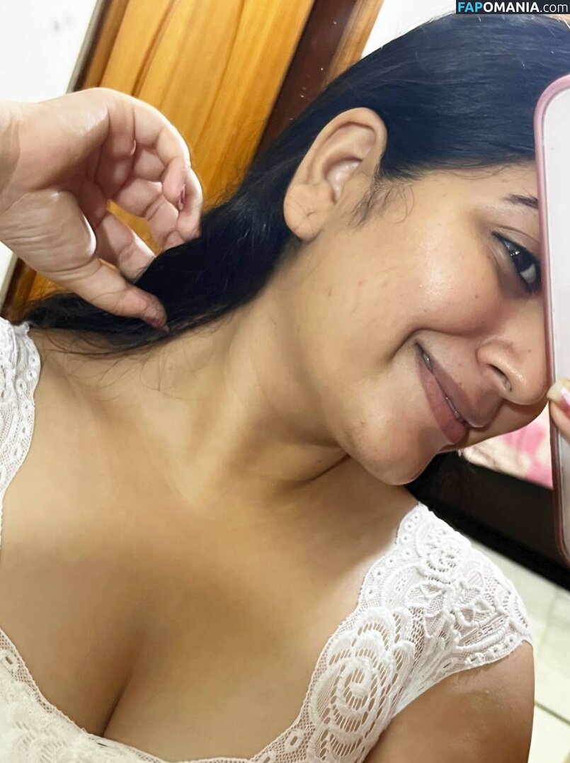 Kanduri SriRangaSudha / im_ksudha Nahý OnlyFans  Uniklá fotka #4