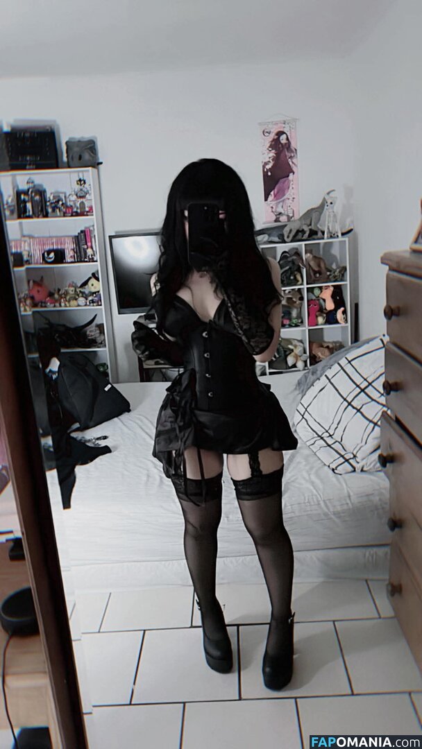 Kanonsuzuki Nahý OnlyFans  Uniklá fotka #9