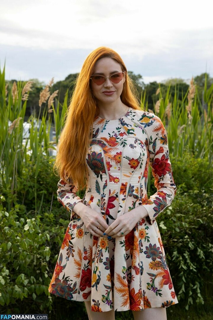 Karen Gillan / karengillan Nahý OnlyFans  Uniklá fotka #1