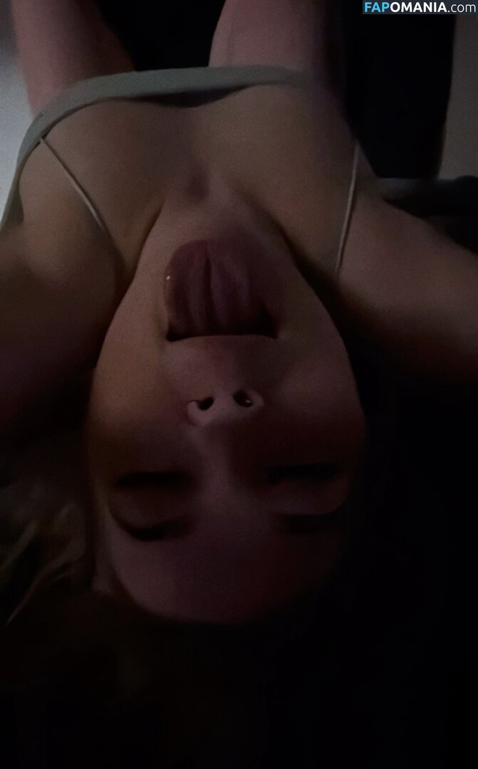 Karen Nicole / kxrennicole Nahý OnlyFans  Uniklá fotka #7