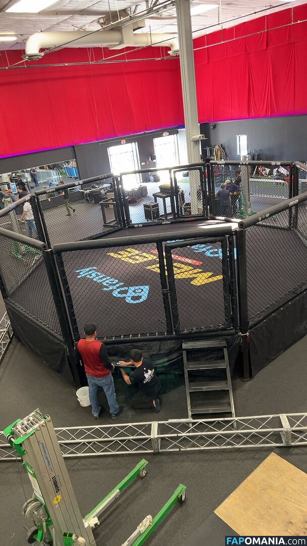 Kati3Kat / Kati3katMFC / blu3kitten / kati3_kat Nahý OnlyFans  Uniklá fotka #20