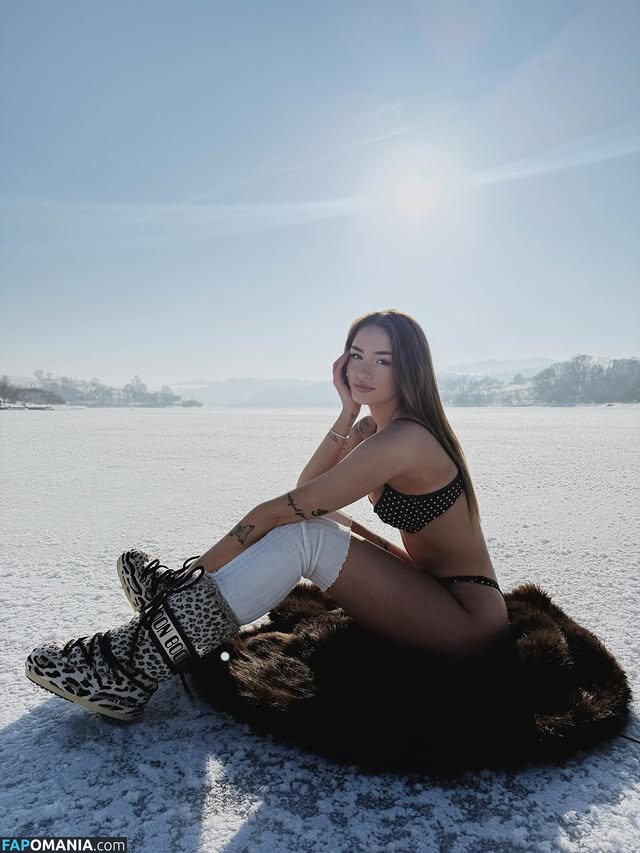 Katia Dupenkova / kkatrunia Nahý OnlyFans  Uniklá fotka #5