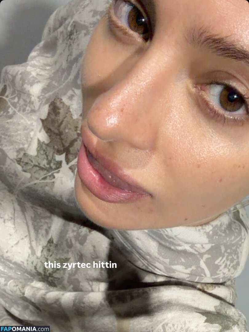 Katie Dillenbeck / katievsaliens Nahý OnlyFans  Uniklá fotka #8