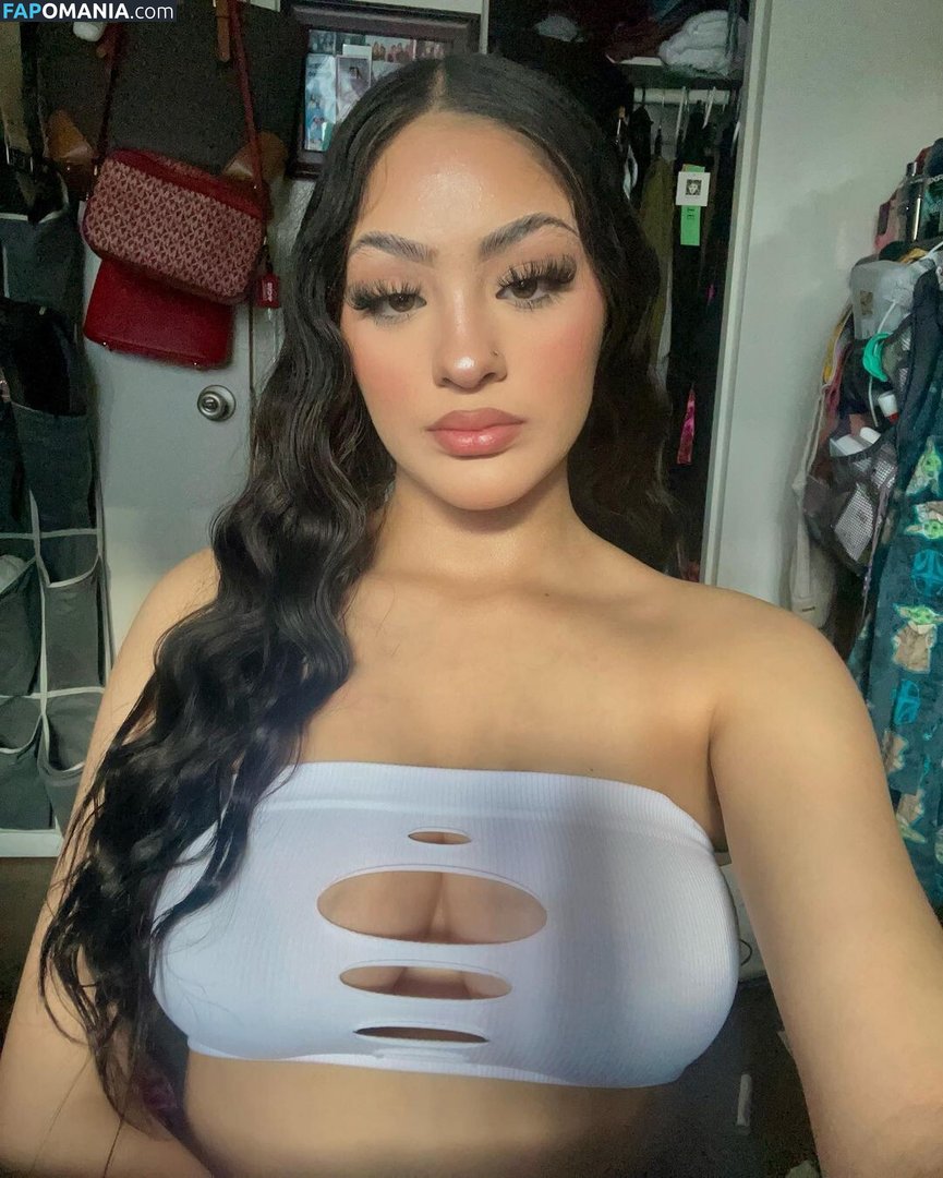 danyellay / katiiebaeb Nahý OnlyFans  Uniklá fotka #2