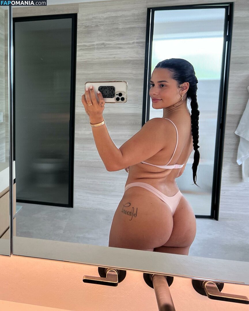 Katya Elise Henry / katyaelisehenry / katyaelisehenrysworld Nahý OnlyFans  Uniklá fotka #10