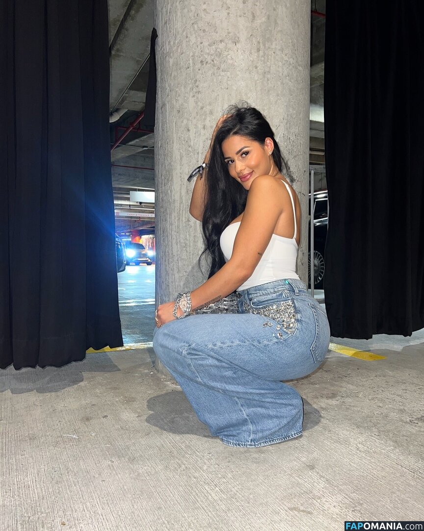 Katya Elise Henry / katyaelisehenry / katyaelisehenrysworld Nahý OnlyFans  Uniklá fotka #1118