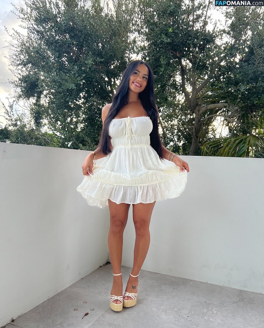 Katya Elise Henry / katyaelisehenry / katyaelisehenrysworld Nahý OnlyFans  Uniklá fotka #1124