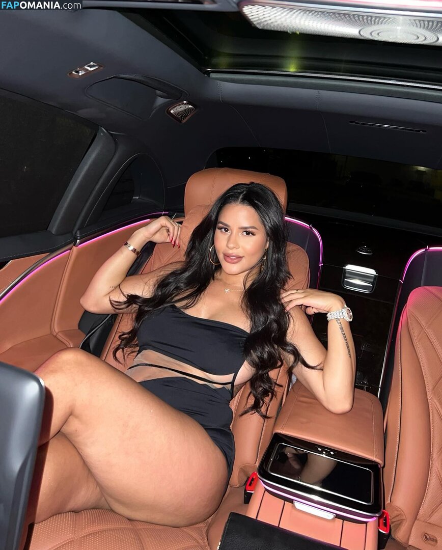 Katya Elise Henry / katyaelisehenry / katyaelisehenrysworld Nahý OnlyFans  Uniklá fotka #1177