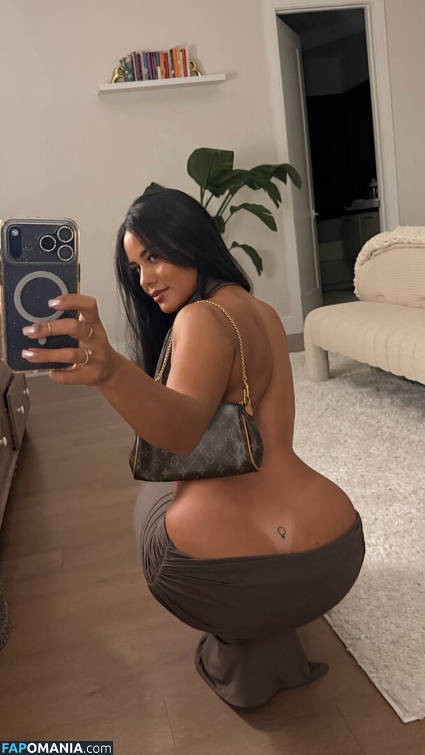 Katya Elise Henry / katyaelisehenry / katyaelisehenrysworld Nahý OnlyFans  Uniklá fotka #1240