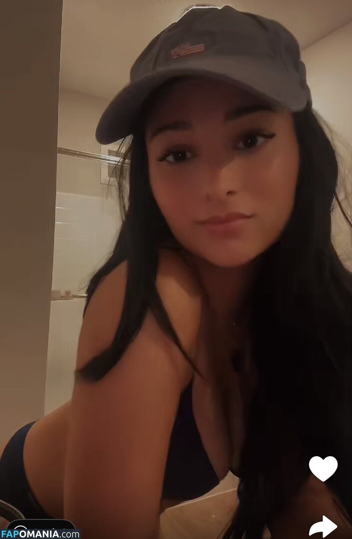 extrablush / kaylielvin Nahý OnlyFans  Uniklá fotka #7