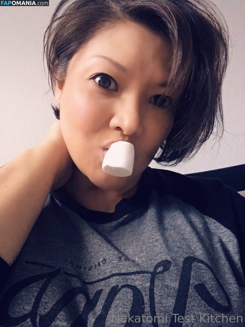 kelly.nakatomi / kellynakatomi Nahý OnlyFans  Uniklá fotka #1