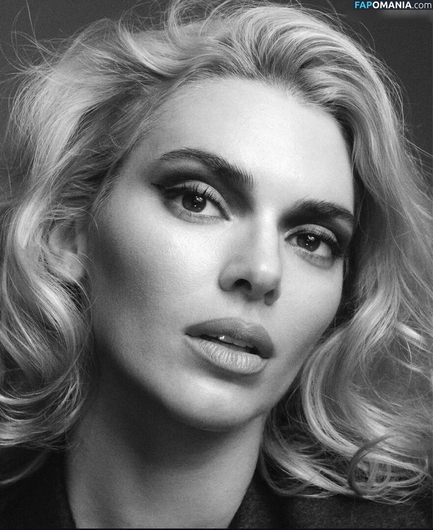 Kendall Jenner / https: / kendalljenner Nahý OnlyFans  Uniklá fotka #49