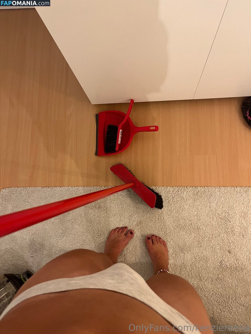 kenziereena Nahý OnlyFans  Uniklá fotka #10