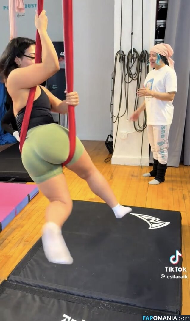 Kiaralise Nahý OnlyFans  Uniklá fotka #4