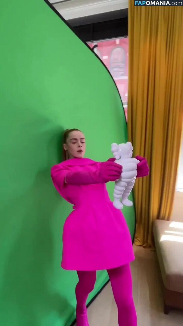 AdventuresSabrina / Kiernan Shipka / kiernanshipka Nahý OnlyFans  Uniklá fotka #518