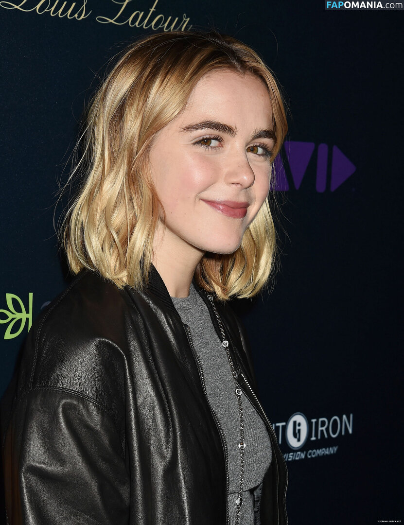 AdventuresSabrina / Kiernan Shipka / kiernanshipka Nahý OnlyFans  Uniklá fotka #543